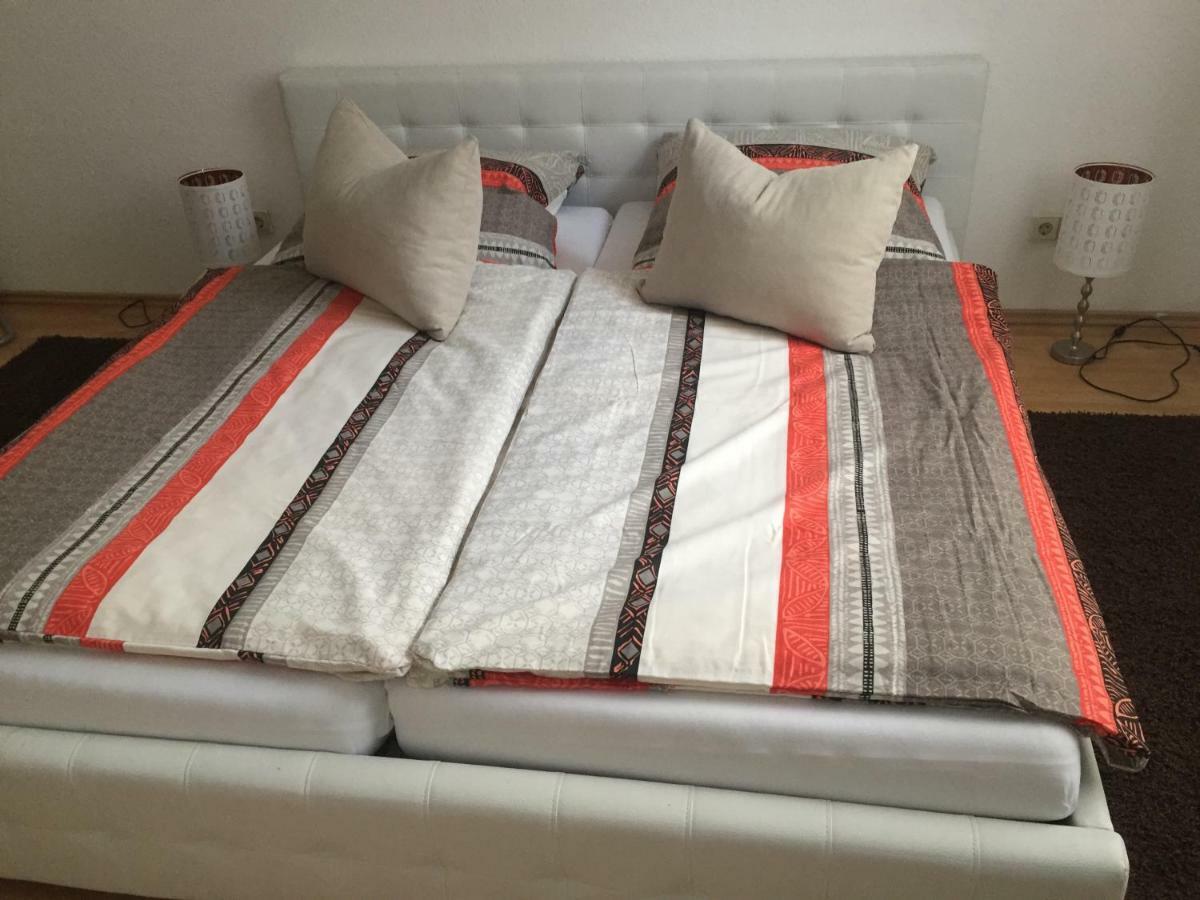 Ferienwohnung Am Schmidtstedter Knoten 埃尔福特 外观 照片